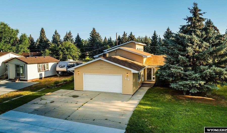 66 Sunset Ave, Buffalo, WY 82834 - 3 Beds, 3 Bath