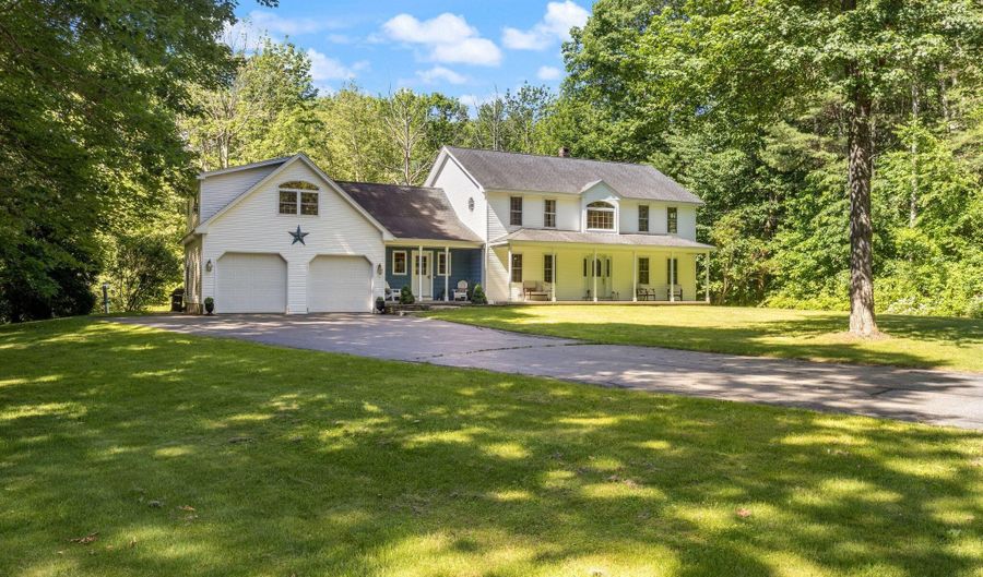 352 Log Cabin Rd, Arundel, ME 04046 - 5 Beds, 4 Bath