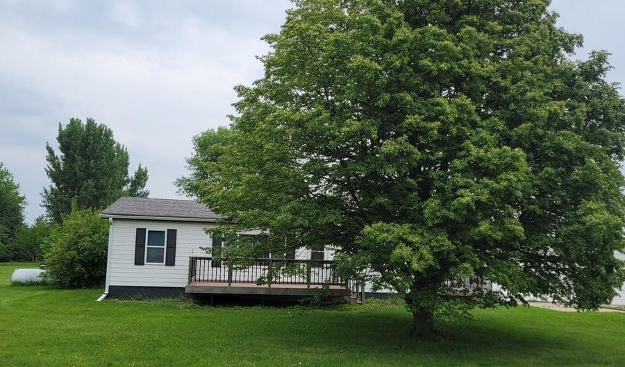 48175 Kim Cir, Brandon, SD 57005 - 3 Beds, 2 Bath