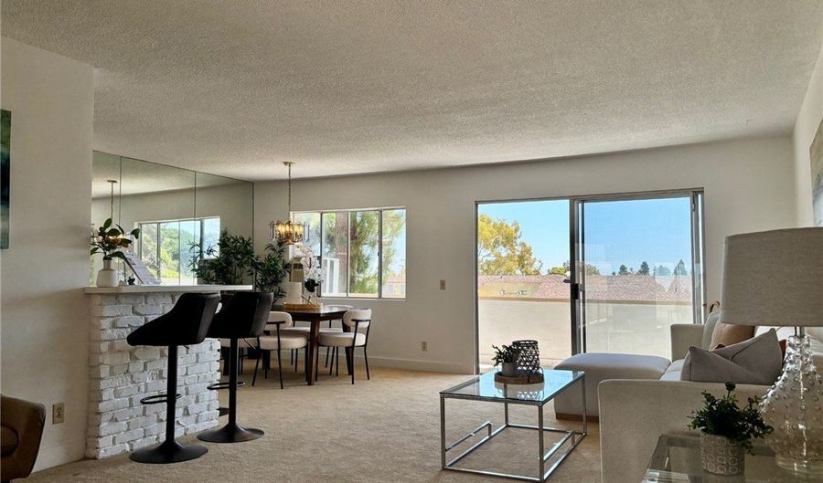 5630 Ravenspur Dr 209, Rancho Palos Verdes, CA 90275 - 2 Beds, 2 Bath