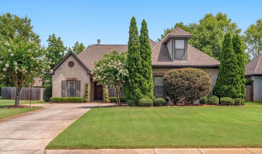 660 BARKLEY Cir, Alabaster, AL 35007 - 3 Beds, 2 Bath