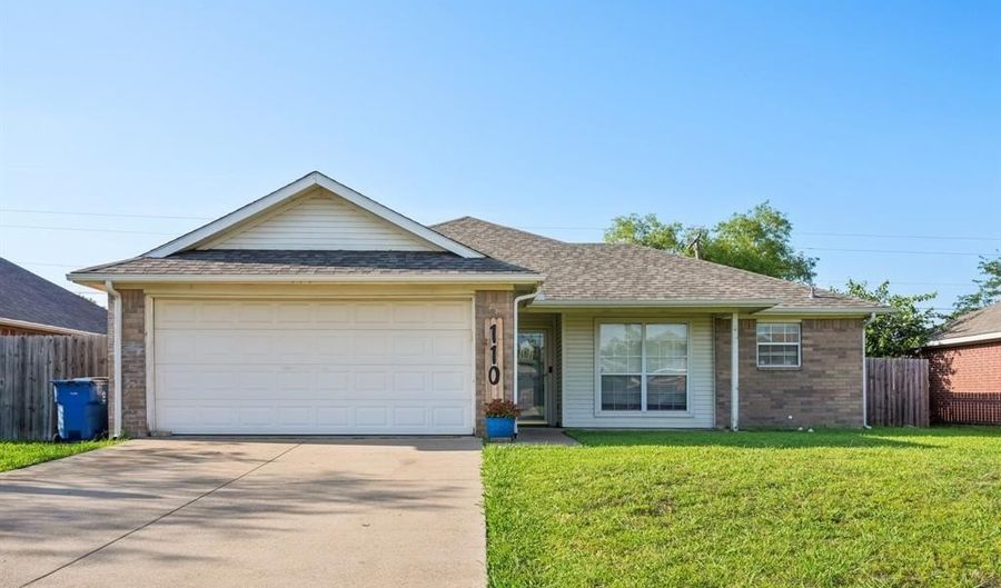 110 Apache Trl, Alvarado, TX 76009 - 3 Beds, 2 Bath