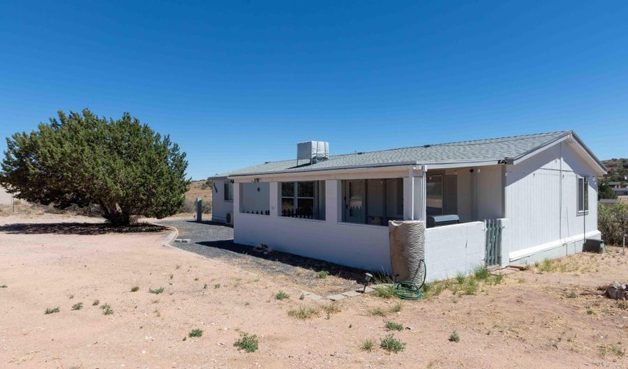 2400 N Mohawk Trl, Chino Valley, AZ 86323 - 3 Beds, 2 Bath