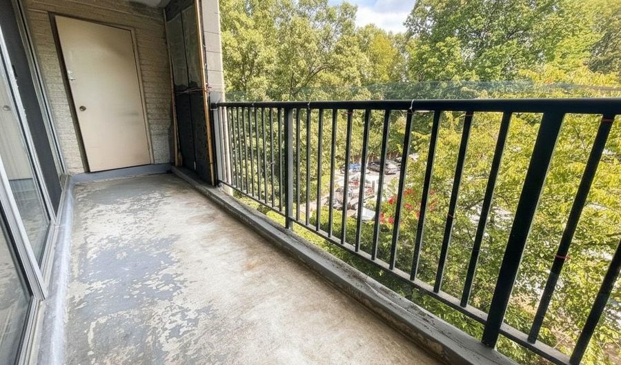 4410 BRIARWOOD Ct N 47, Annandale, VA 22003 - 2 Beds, 1 Bath