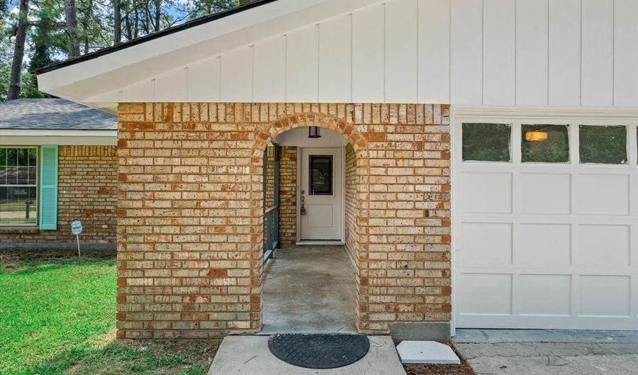 2909 Frostwood Dr, Shreveport, LA 71108 - 4 Beds, 2 Bath