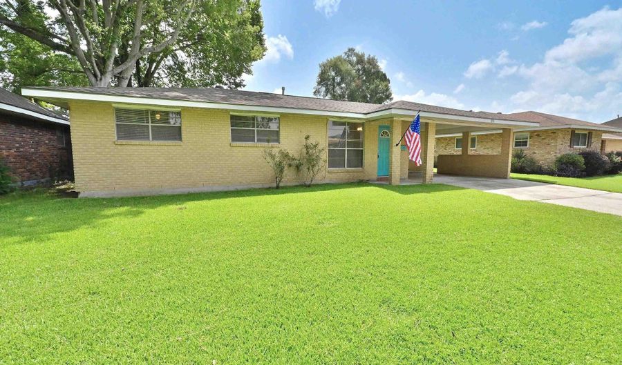 5850 Grand Dr, Baton Rouge, LA 70812 - 3 Beds, 2 Bath
