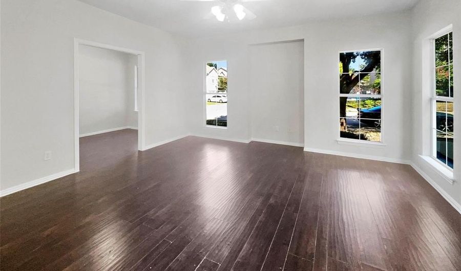 341 Regency Dr, Allen, TX 75002 - 3 Beds, 3 Bath