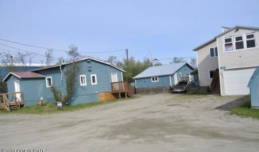 460 3rd Ave, Bethel, AK 99559 - 8 Beds, 5 Bath
