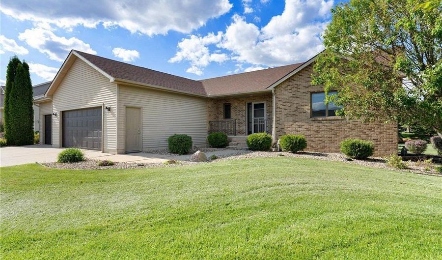 2800 9th Ave SW, Austin, MN 55912 - 4 Beds, 3 Bath