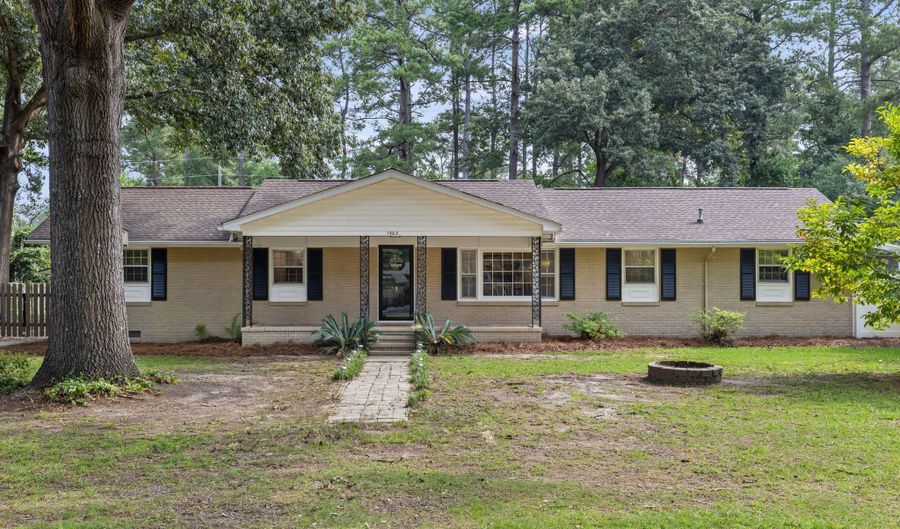 1502 Alpine Dr, Aiken, SC 29803 - 3 Beds, 2 Bath