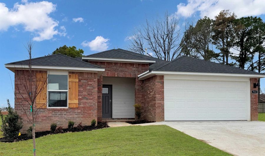 508 Cherry St, Beebe, AR 72012 - 3 Beds, 2 Bath