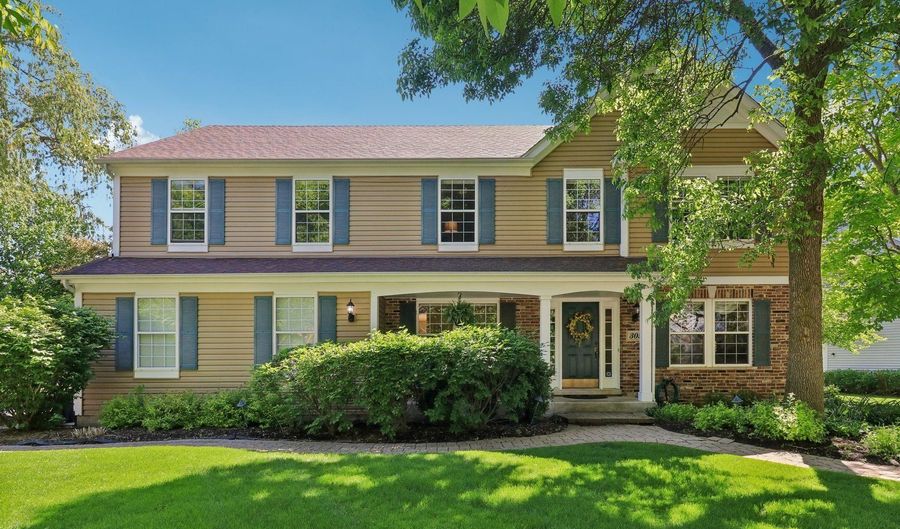 305 BUCKINGHAM Dr, Algonquin, IL 60102 - 4 Beds, 3 Bath