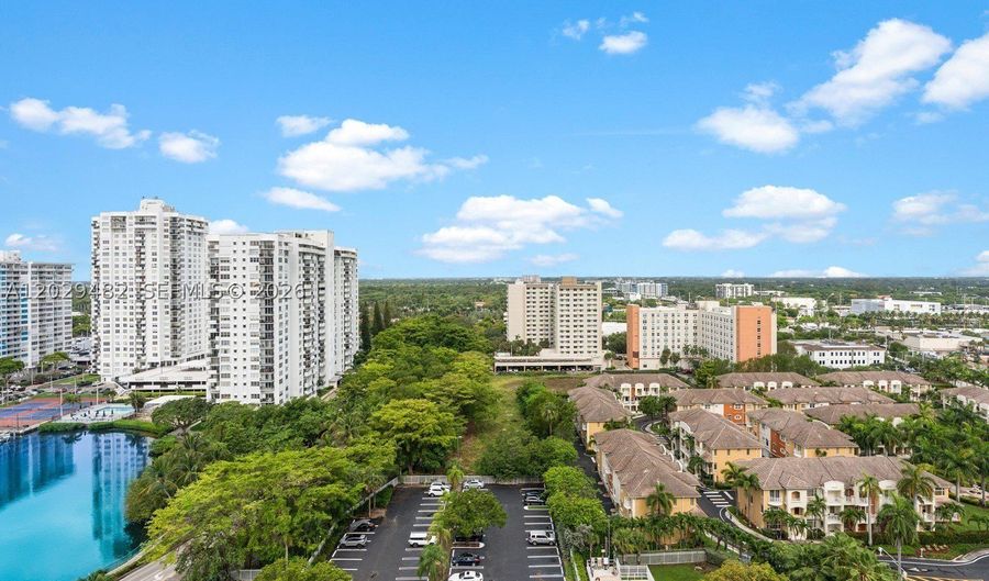 2801 NE 183rd St 1805W, Aventura, FL 33160 - 1 Beds, 2 Bath