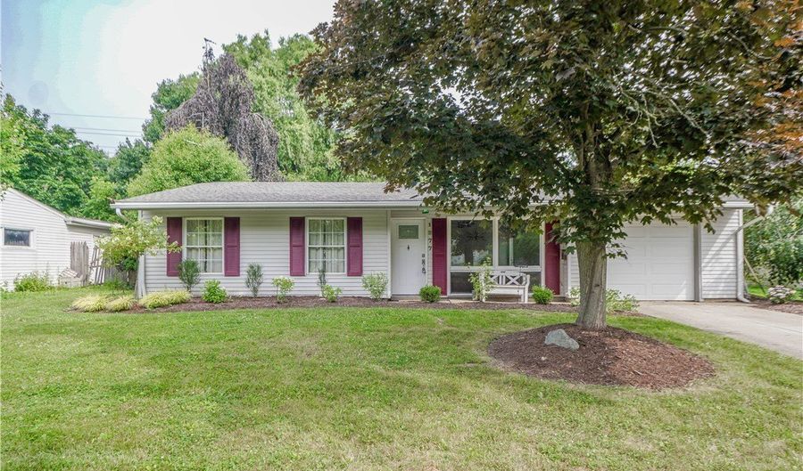 1277 Dewitt Dr, Akron, OH 44313 - 2 Beds, 1 Bath