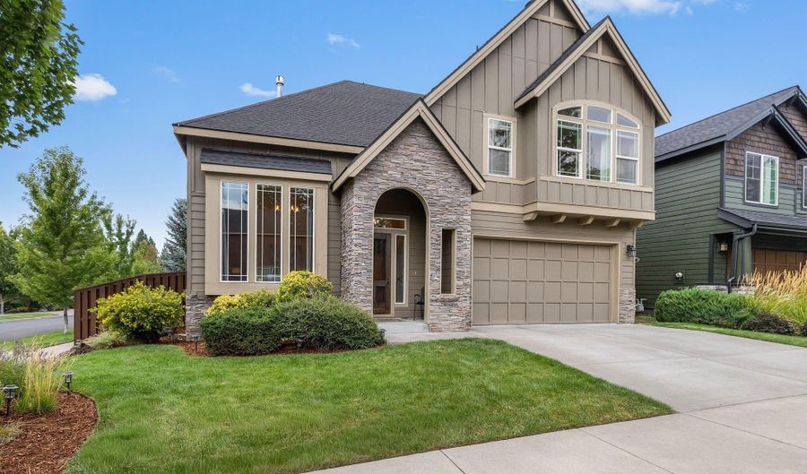 19540 Oceanspray Way, Bend, OR 97702 - 3 Beds, 3 Bath
