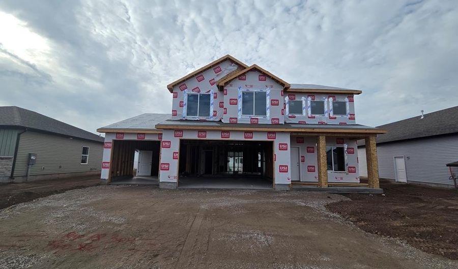 564 Curlew Dr, Ammon, ID 83401 - 4 Beds, 3 Bath