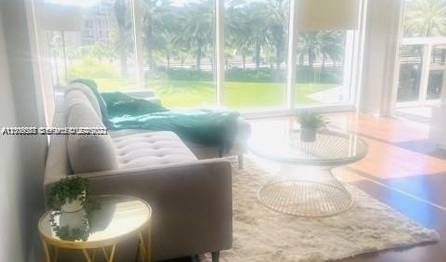 10275 Collins Ave 327, Bal Harbour, FL 33154 - 1 Beds, 2 Bath
