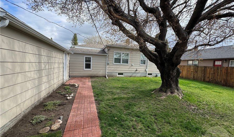 216 W 2nd, Big Timber, MT 59011 - 3 Beds, 2 Bath