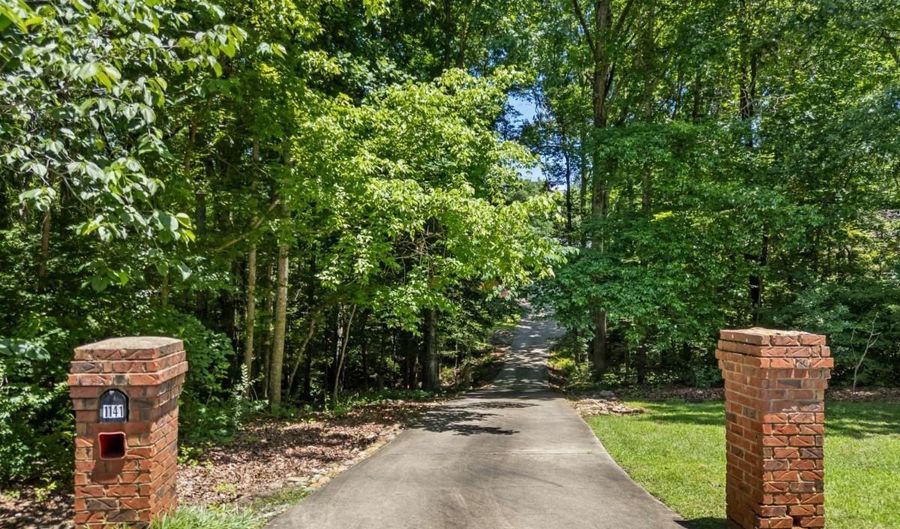 1141 Golf Course Ln, Athens, GA 30605 - 4 Beds, 3 Bath