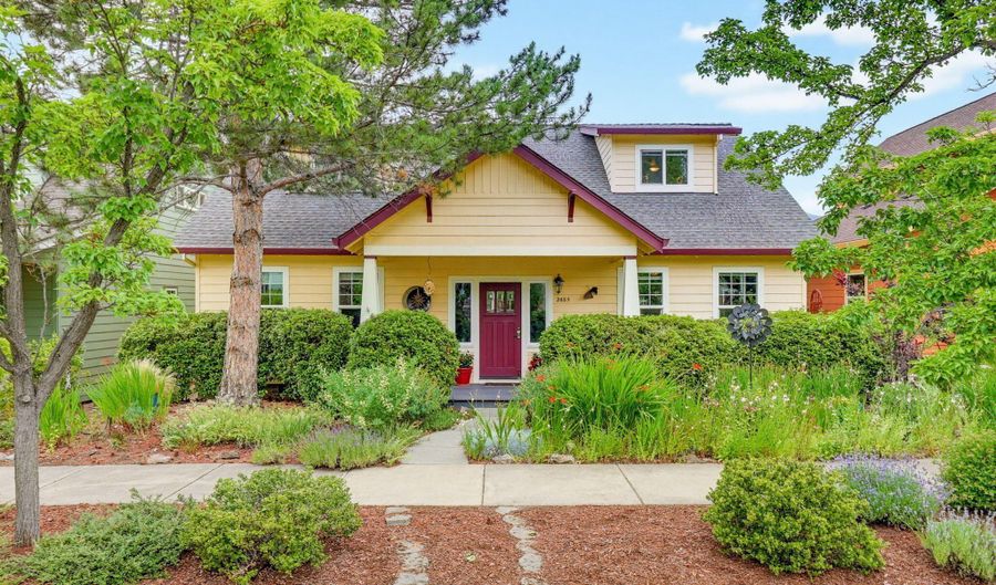 2685 Clay Creek Way, Ashland, OR 97520 - 4 Beds, 3 Bath