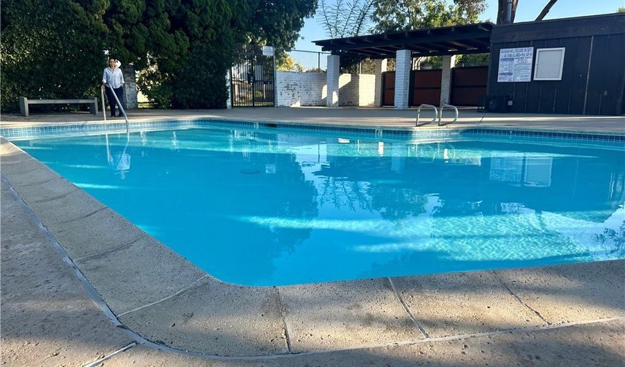 442 Verde Rdg, Spring Valley, CA 91977 - 2 Beds, 2 Bath