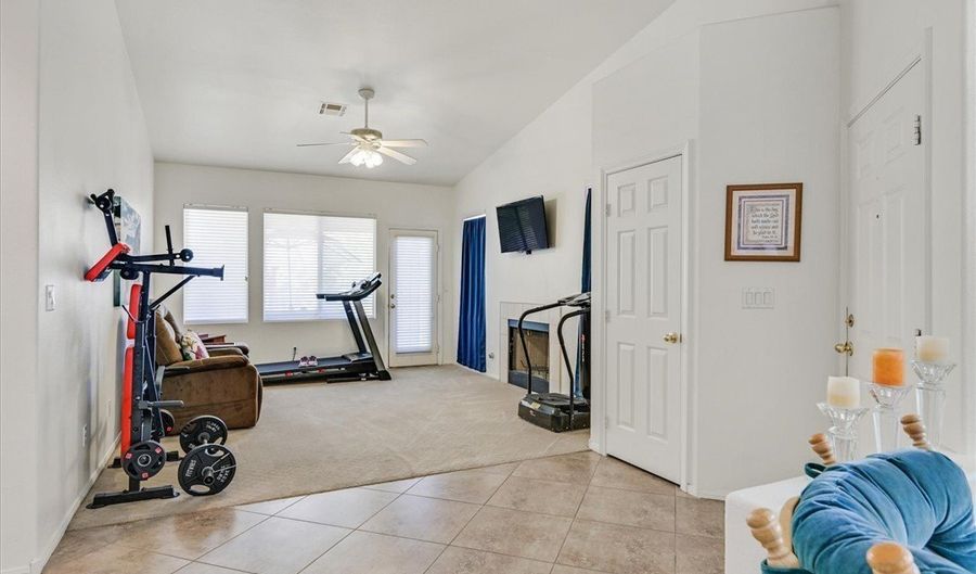 2284 Cassatt Dr, Henderson, NV 89074 - 2 Beds, 2 Bath