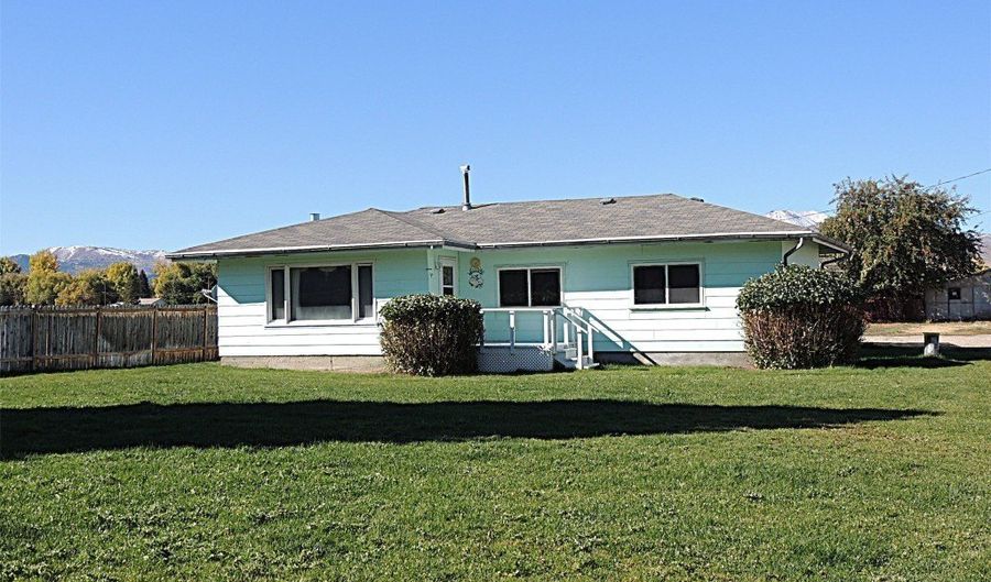 114 N Norris Ave, Anaconda, MT 59711 - 2 Beds, 1 Bath
