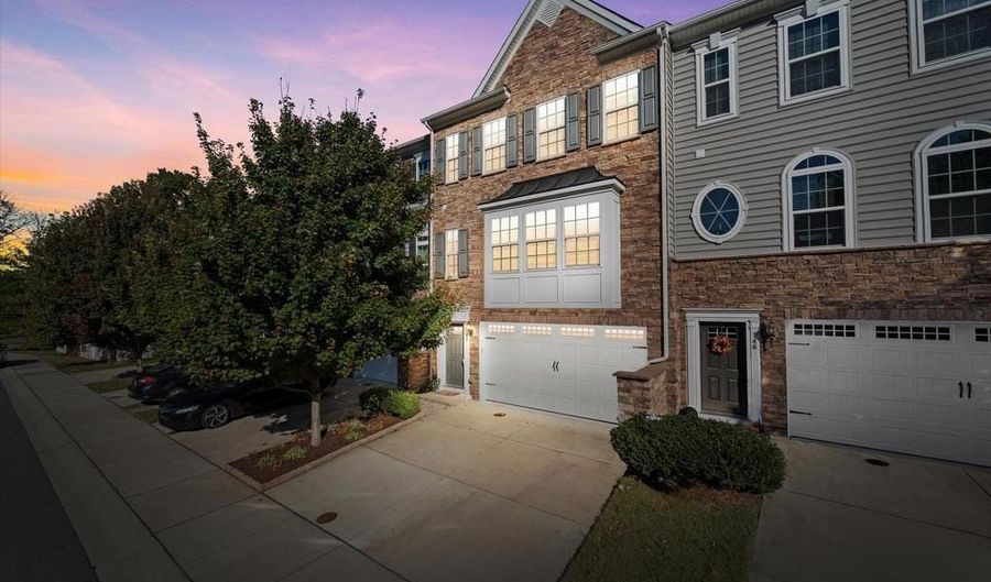 748 STONEHOUSE Way, Hockessin, DE 19707 - 3 Beds, 4 Bath
