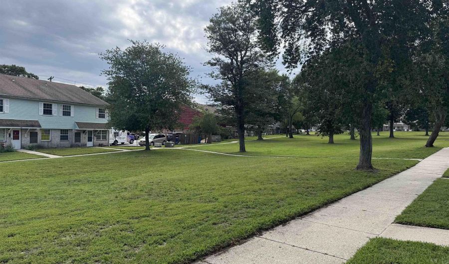 720 S New Rd 5M, Absecon, NJ 08201 - 2 Beds, 2 Bath