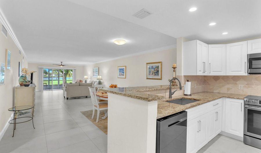 250 John F Kennedy Dr 101, Atlantis, FL 33462 - 3 Beds, 2 Bath