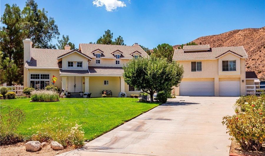 32201 Joaquin Dr, Acton, CA 93510 - 5 Beds, 5 Bath