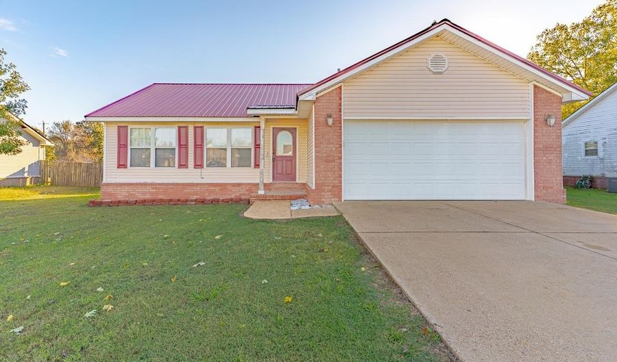 111 Summer Leigh Cv, Bay, AR 72411 - 3 Beds, 2 Bath