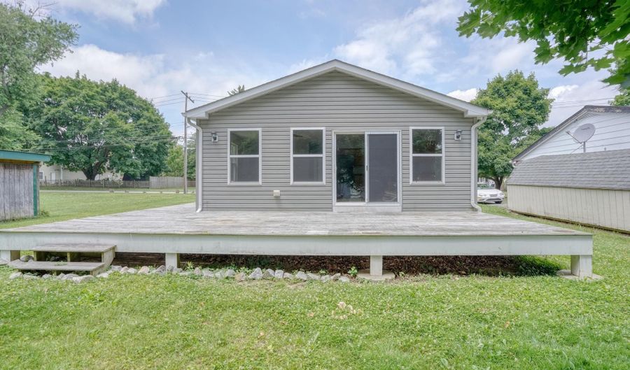 203 HAMILTON St, Delaware City, DE 19706 - 3 Beds, 2 Bath