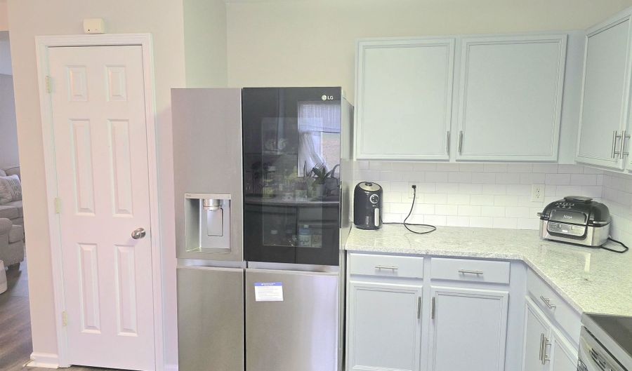 610 Branch View Dr, Boiling Springs, SC 29316 - 3 Beds, 2 Bath