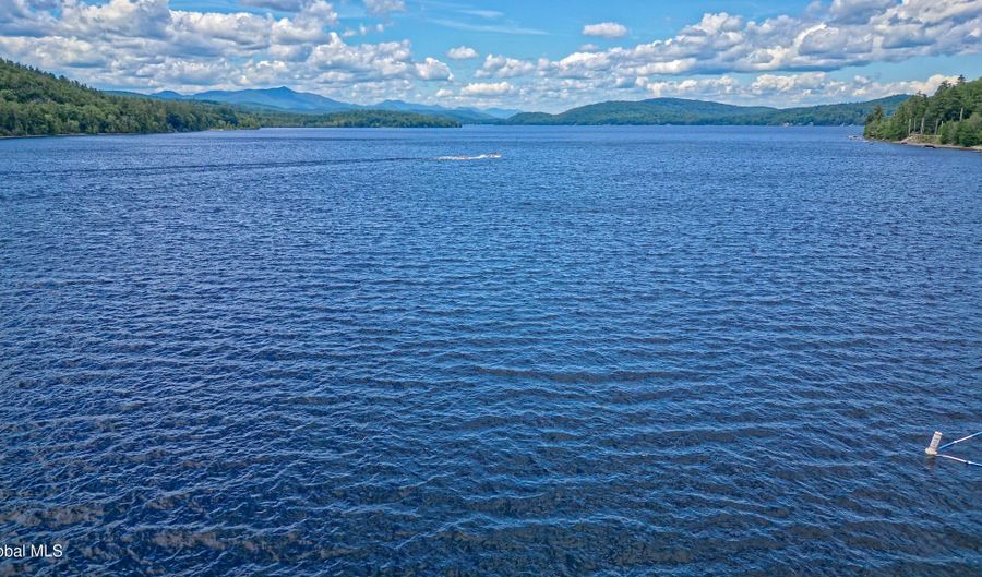 55 Lakeview Dr, Adirondack, NY 12808 - 3 Beds, 2 Bath