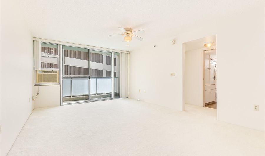 3009 Ala Makahala Pl 504, Honolulu, HI 96818 - 2 Beds, 1 Bath