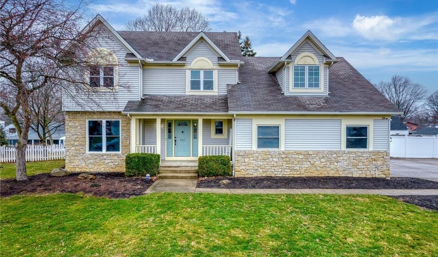 107 Keswick Ct, Amherst, OH 44001 - 4 Beds, 3 Bath