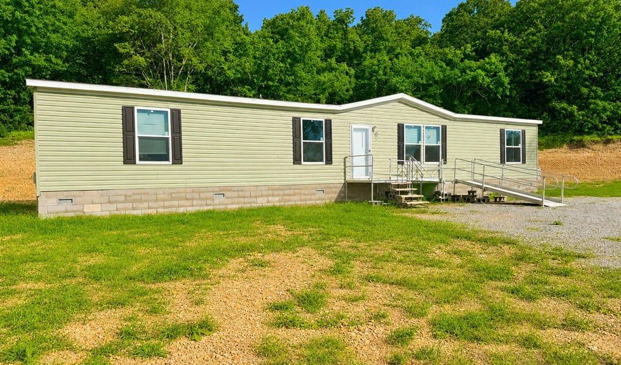 723 Industrial Park Dr, Anderson, MO 64831 - 4 Beds, 2 Bath