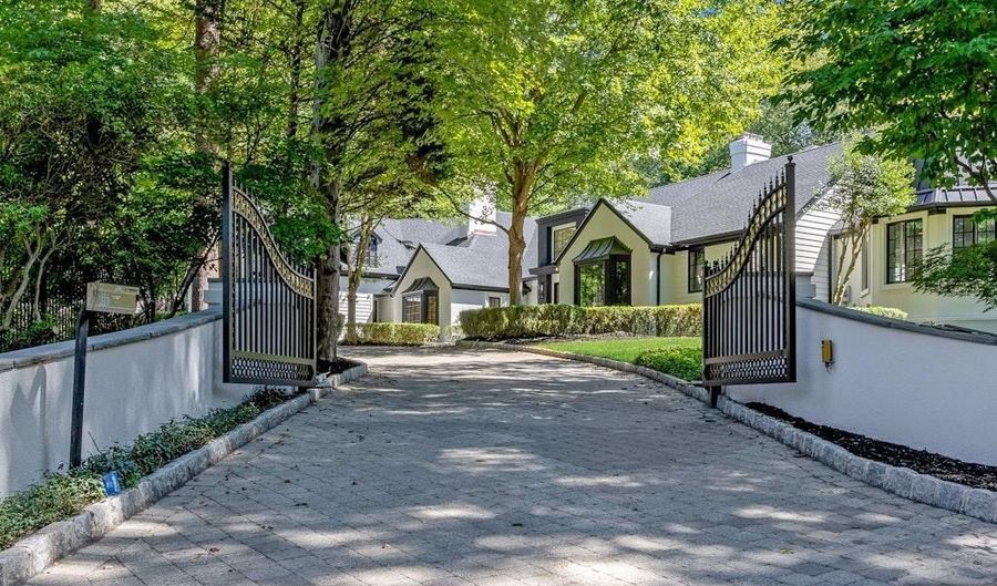 4 Duck Pond Rd, Alpine, NJ 07620 - 6 Beds, 11 Bath