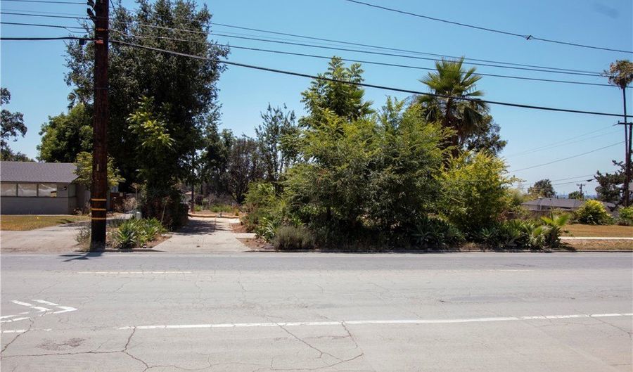 1152 E Mendocino St, Altadena, CA 91001 - 0 Beds, 0 Bath