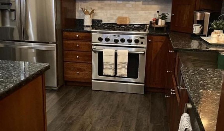 3 HEATHERSTONE Way, Hockessin, DE 19707 - 4 Beds, 4 Bath