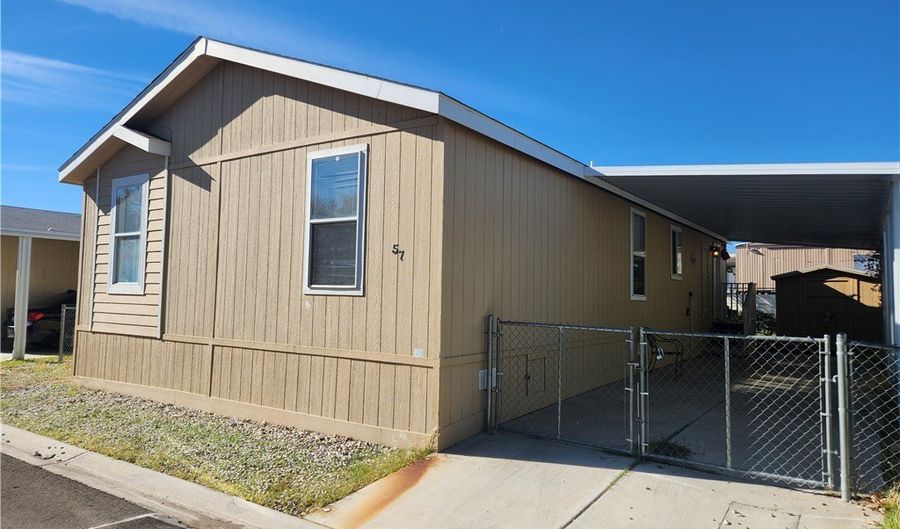 20843 Waalew C57 C57, Apple Valley, CA 92307 - 3 Beds, 2 Bath