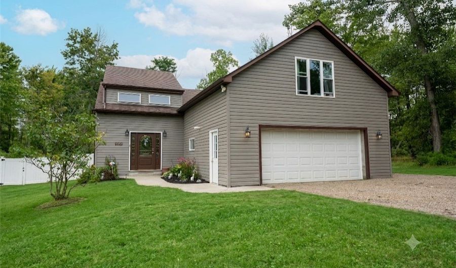 9498 Harrison St, Angola, NY 14006 - 3 Beds, 2 Bath