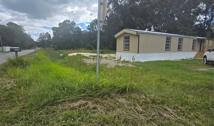 2421 SE TAYLOR Rd S, Auburndale, FL 33823 - 3 Beds, 2 Bath