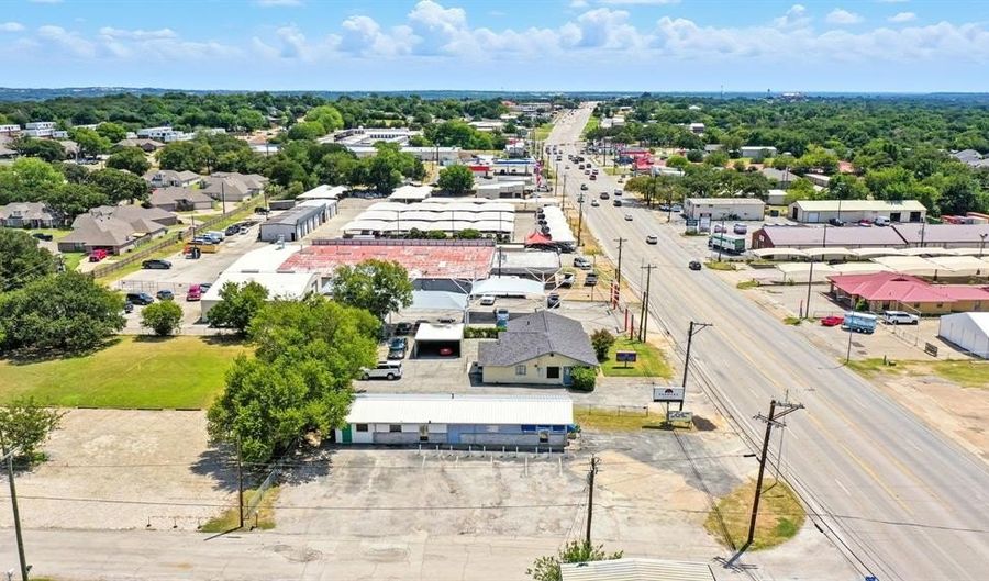 104 N Line St, Weatherford, TX 76086 - 0 Beds, 0 Bath