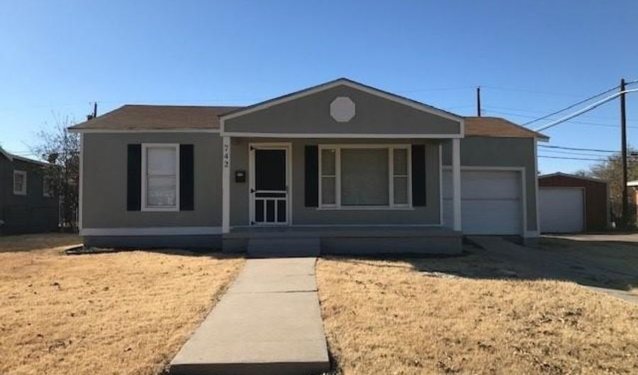 742 S La Salle Dr, Abilene, TX 79605 - 2 Beds, 1 Bath