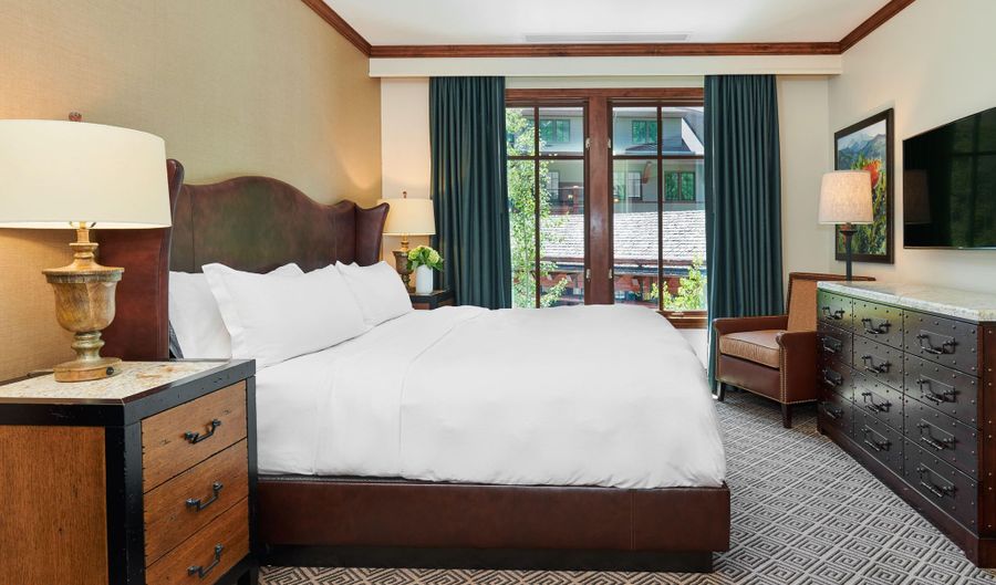 133 Prospector Road Unit 2410- Fw 3 26 33 & Float 2410- Fw 3,26,33 & Float, Aspen, CO 81611 - 2 Beds, null Bath