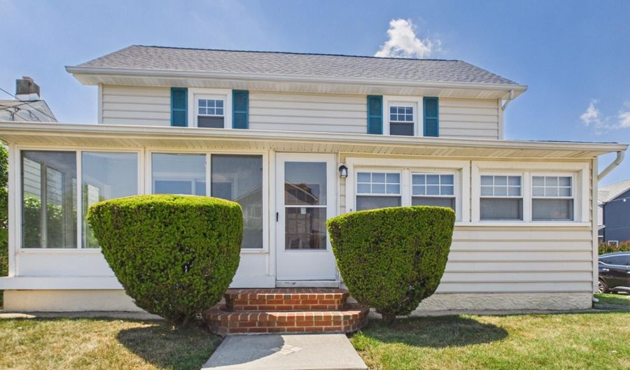 325 15th Ave, Belmar, NJ 07719 - 3 Beds, 2 Bath