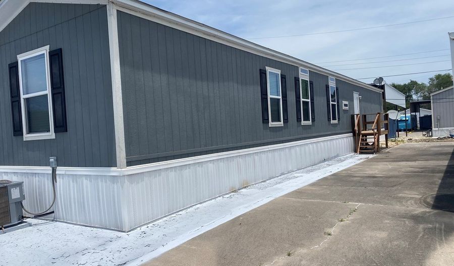 168 Morrow St, Aransas Pass, TX 78336 - 3 Beds, 2 Bath