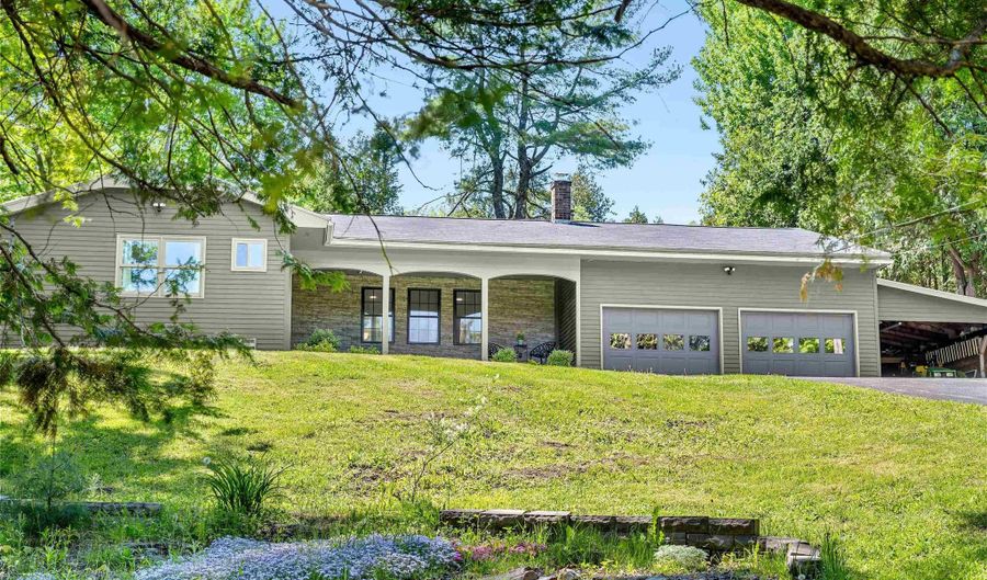 64 Miller Road Ext, Barre, VT 05641 - 3 Beds, 3 Bath